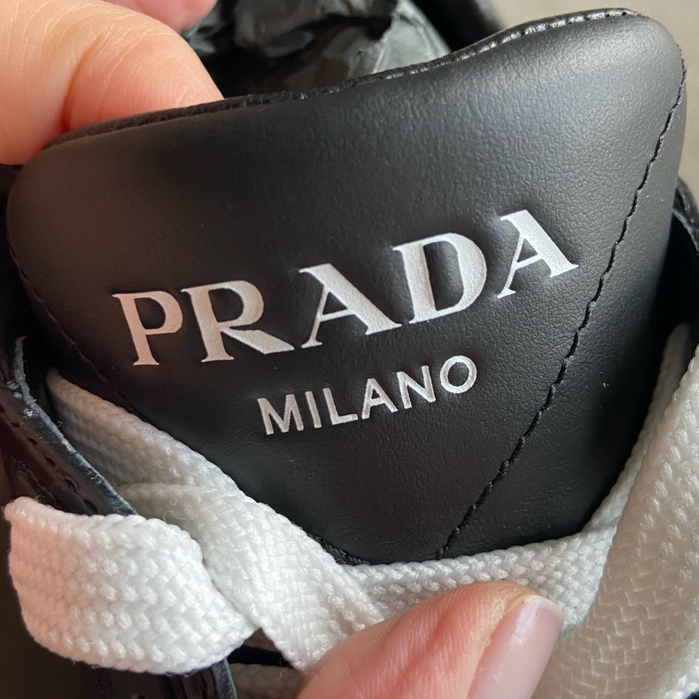Prada Calzatire Donna Leather Lace-Up Sneakers - Picture 14 of 16
